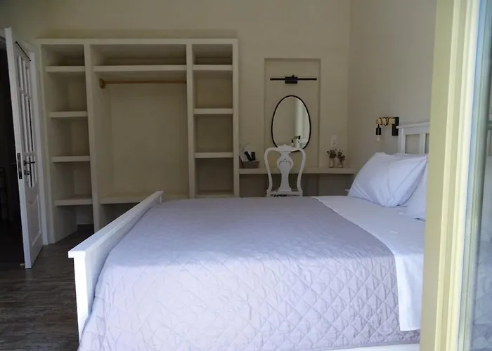 Village The Heart Of Naxos Filótion