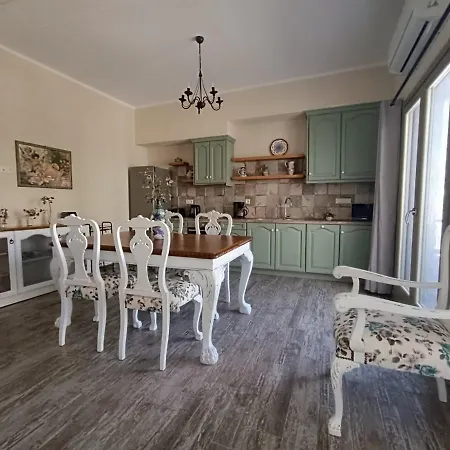 شقة House On Village The Heart Of Naxos Filótion
